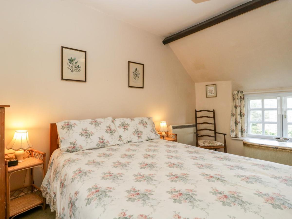 Yeoman Cottage Крюкърн Екстериор снимка