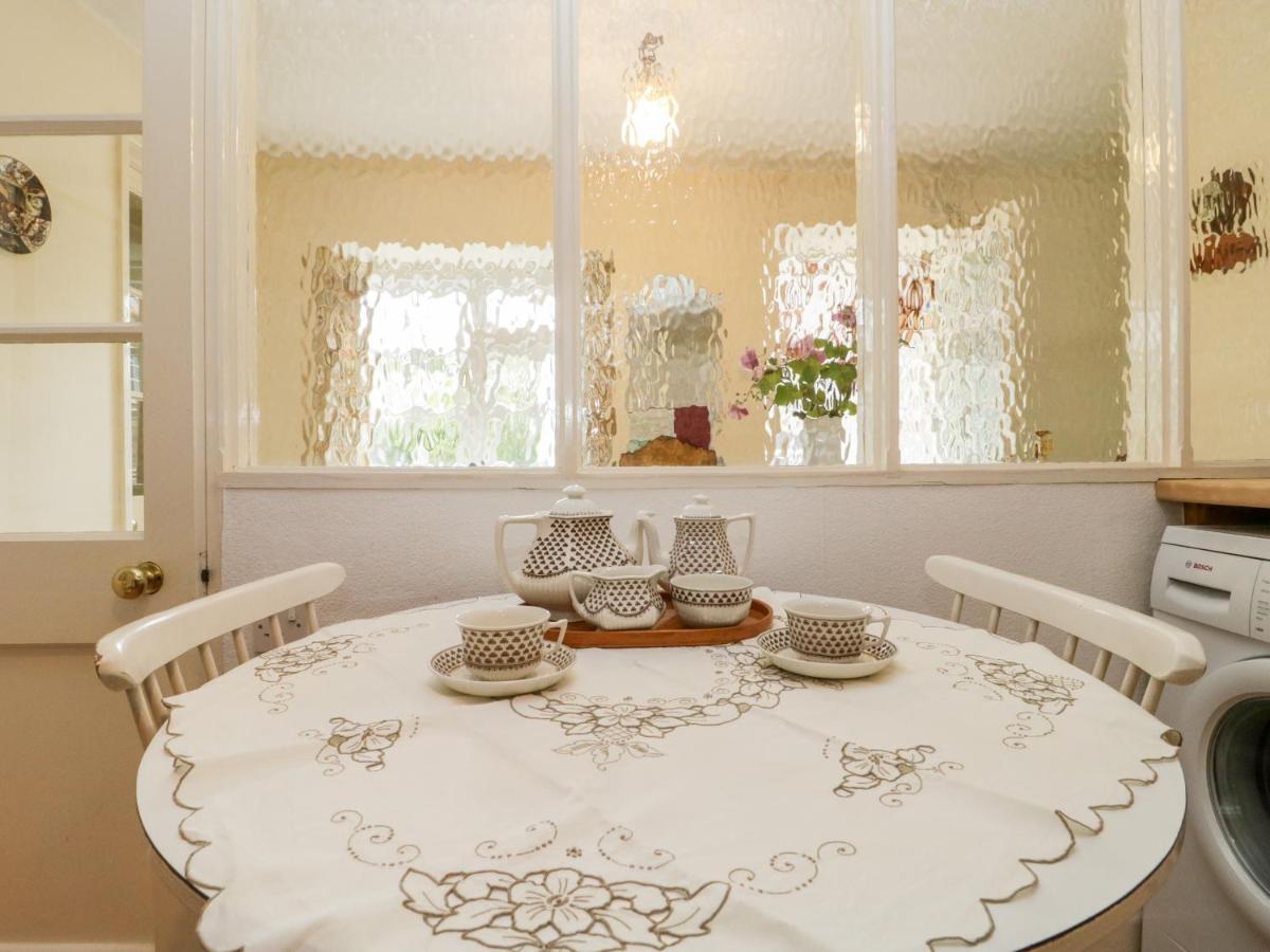 Yeoman Cottage Крюкърн Екстериор снимка