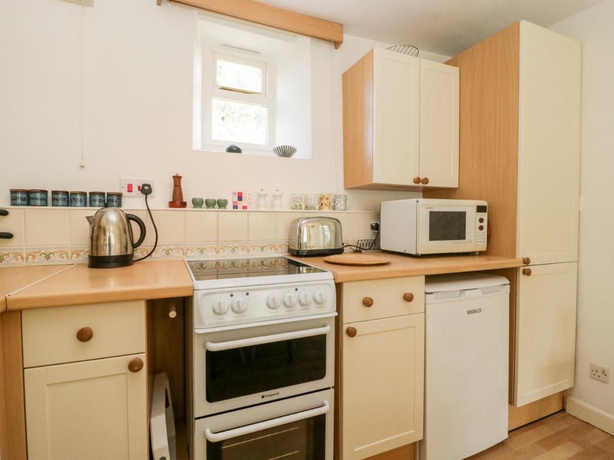 Yeoman Cottage Крюкърн Екстериор снимка